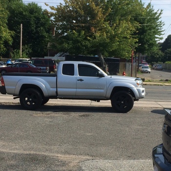2in Leveling Lift Kit For 2005 2019 Toyota Tacoma Rough Country